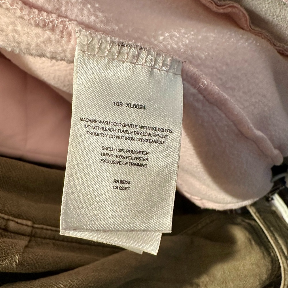 Columbia Women's Light Pink Fleece Jacket - Picture 5 of 5